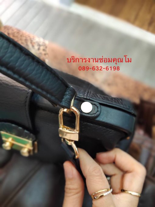 #บริการงานซ่อม #บริการทำความสะอาดกระเป๋า เสื้อหนัง เครื่องหนังทุกชนิดคะ - Image 10